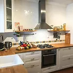The Far End Surf House - Surf & Yoga Holidays B&B