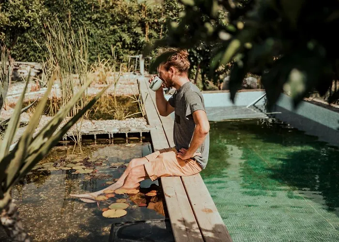 The Far End Surf House - Surf & Yoga Holidays *