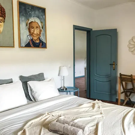 Bed and breakfast The Far End Surf House - Surf & Yoga Holidays