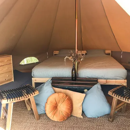 Couette-café The Far End Surf House - Surf & Yoga Holidays Lourinhã