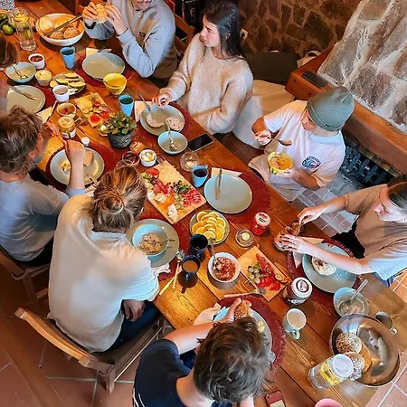 The Far End Surf House - Surf & Yoga Holidays Couette-café Lourinhã