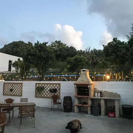 Bed and breakfast The Far End Surf House - Surf & Yoga Holidays *