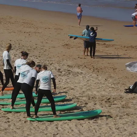 The Far End Surf House - Surf & Yoga Holidays * Lourinhã