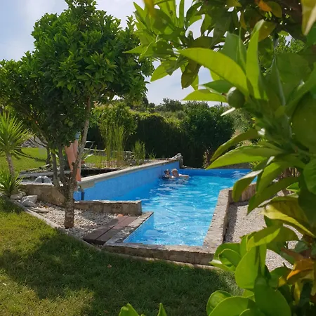 The Far End Surf House - Surf & Yoga Holidays *