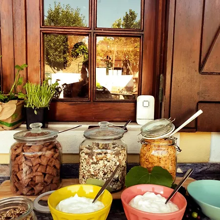 Bed and breakfast The Far End Surf House - Surf & Yoga Holidays *