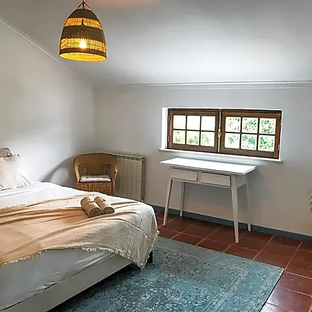 The Far End Surf House - Surf & Yoga Holidays لورينها