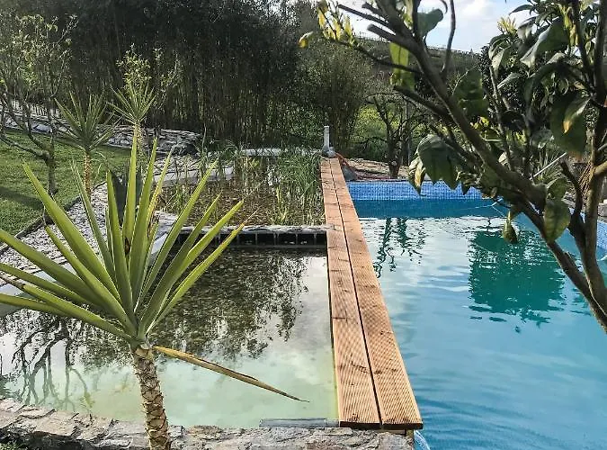 Bed & Breakfast The Far End Surf House - Surf & Yoga Holidays Lourinha (Lisbon)