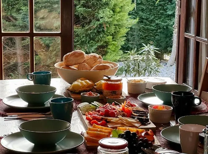 Bed & Breakfast The Far End Surf House - Surf & Yoga Holidays