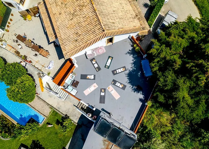 Bed & Breakfast The Far End Surf House - Surf & Yoga Holidays *